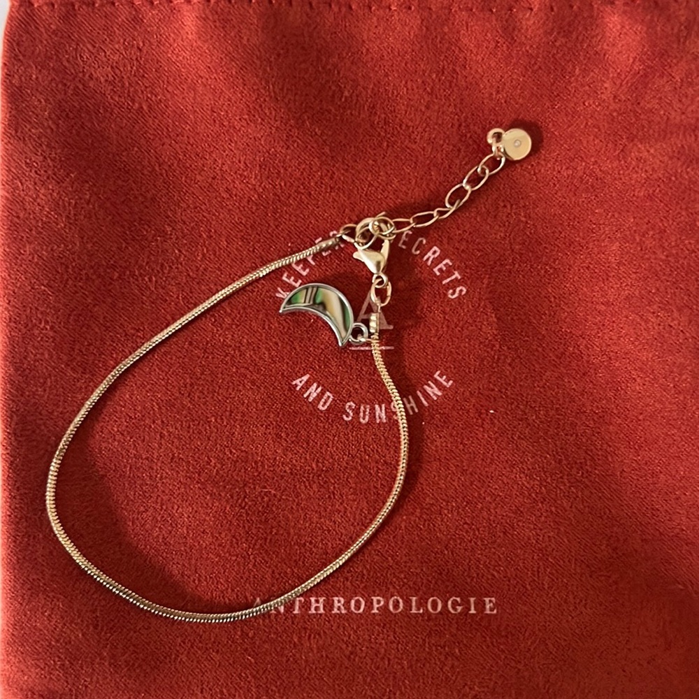 bracelet.